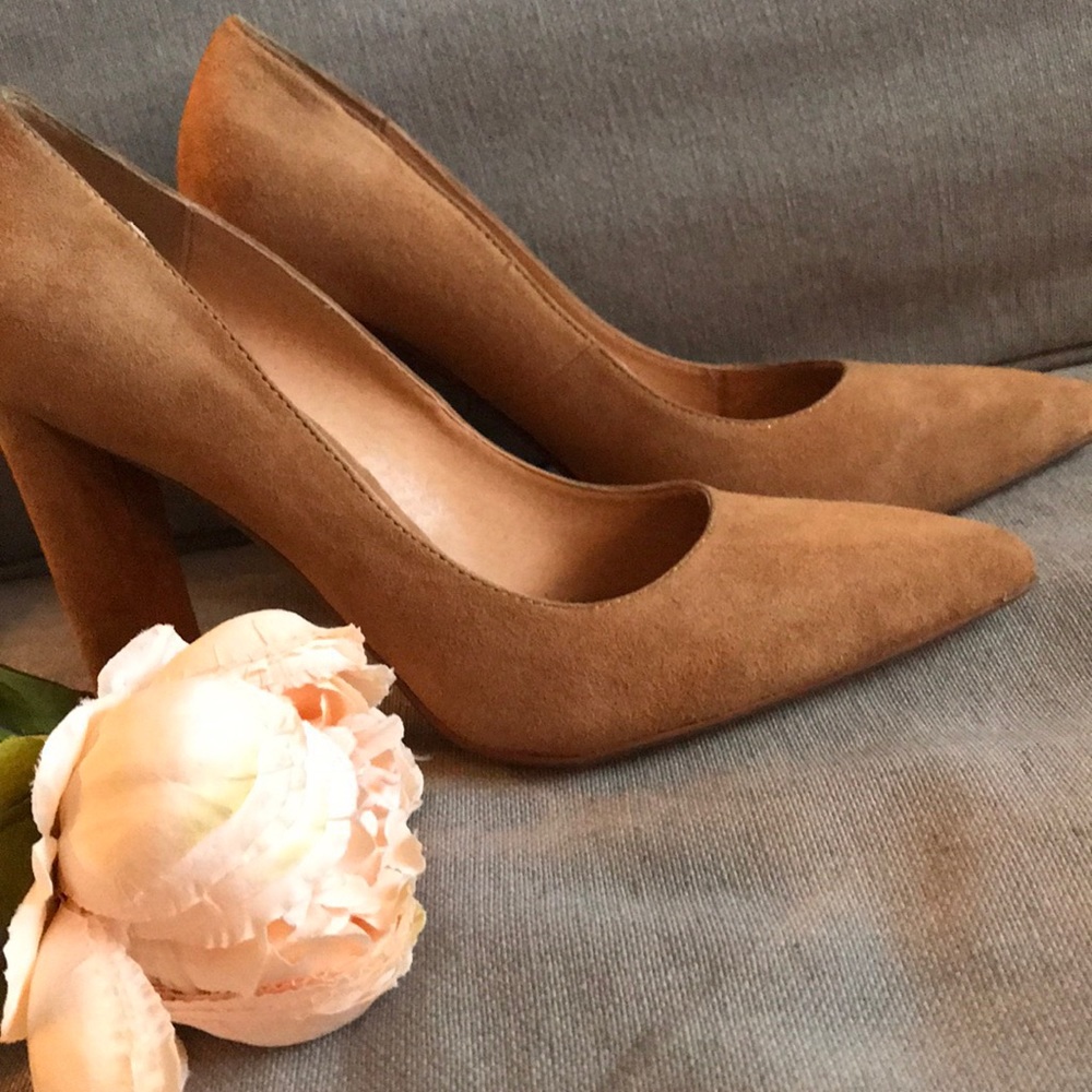Steve Madden Chunky Heel Pumps